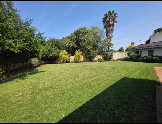 3 BEDROOM HOUSE FOR SALE IN VANDERBIJLPARK SW 5